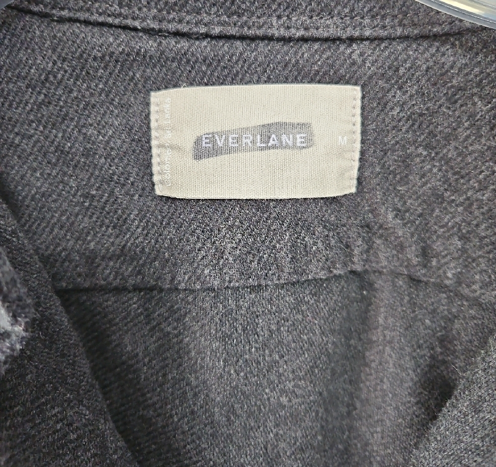 Everlane Charcoal Button-Up Shirt - Picture 2 of 4
